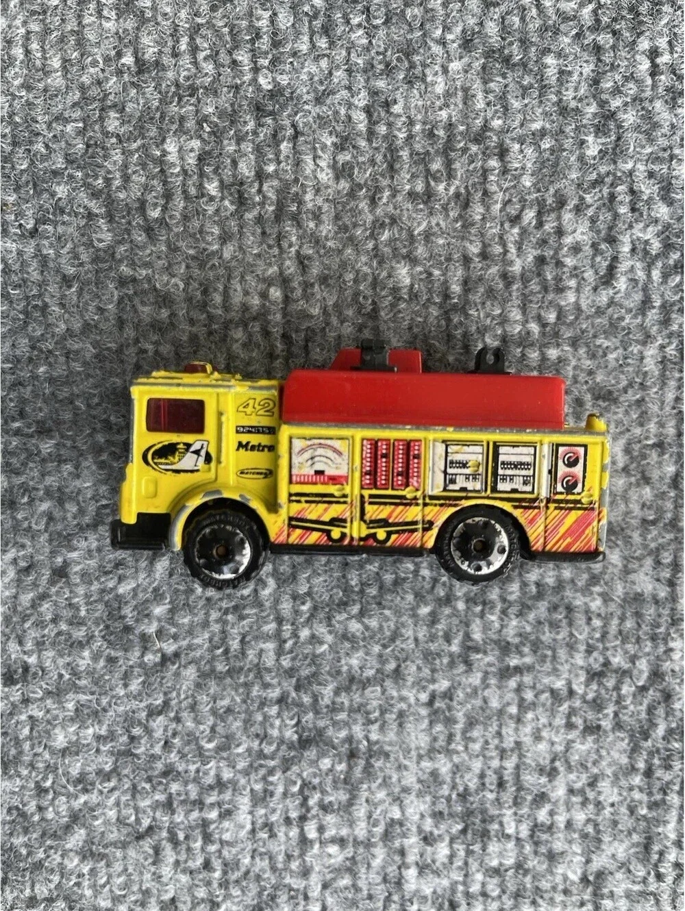 1991 Matchbox Auxiliary Power Truck Rescue Fire VTG.